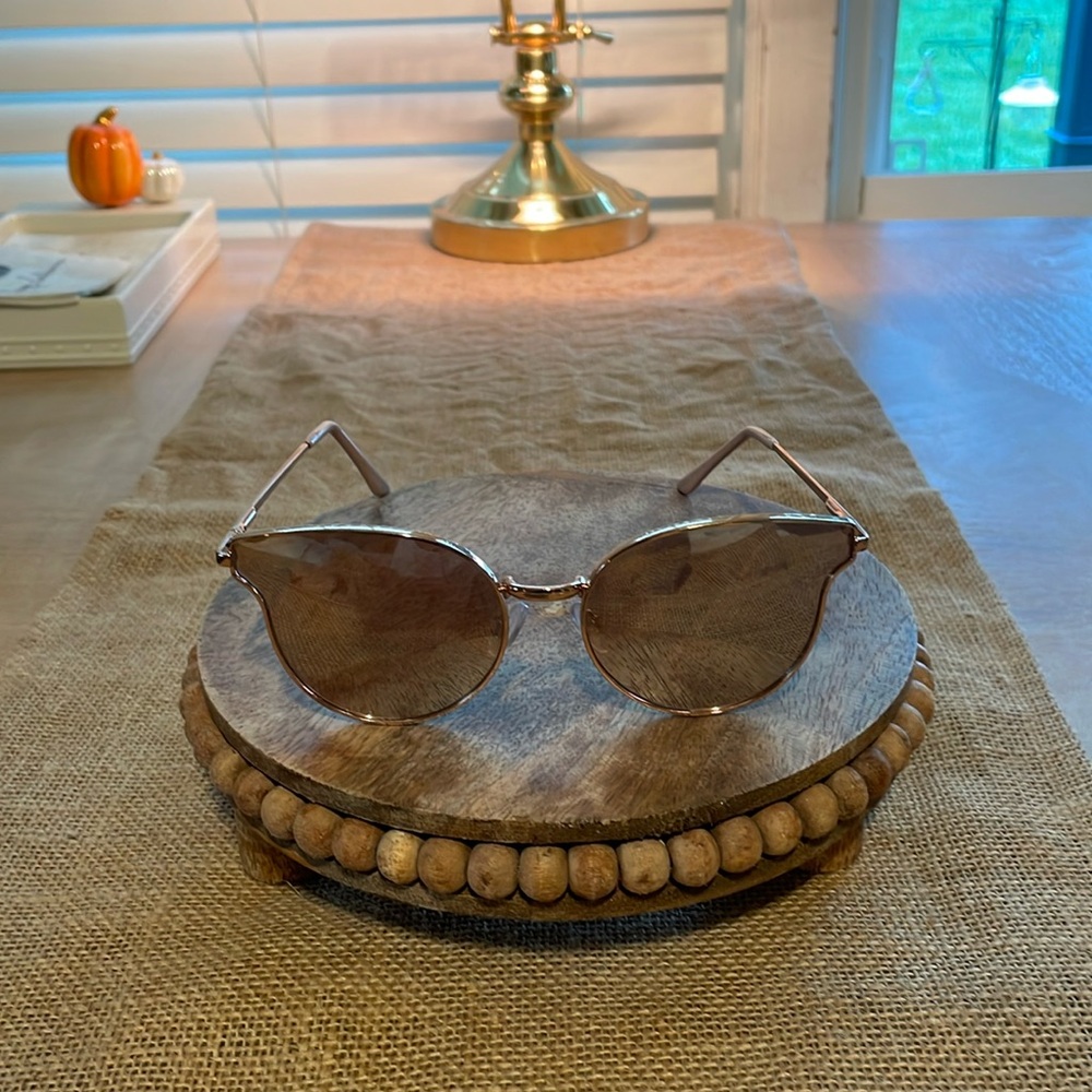 rose gold sunglasses